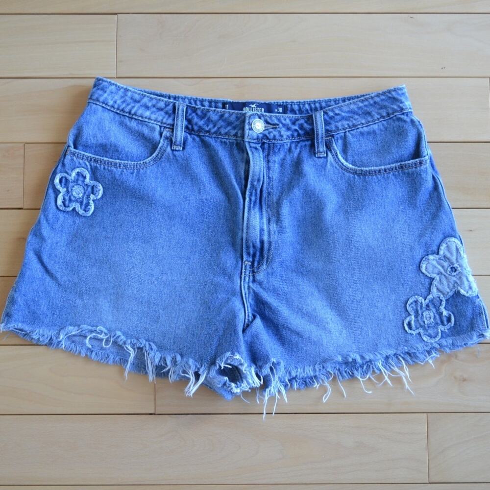 Hollister Denim Blue Jean Cut Off Shorts Size 30